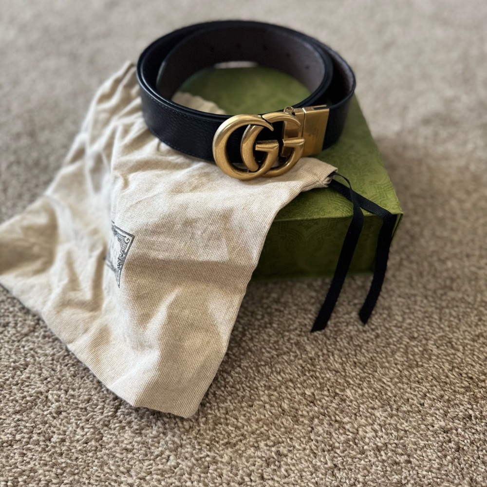 Authentic Gucci Reversible Black and Brown and Gold Luxury Bag
